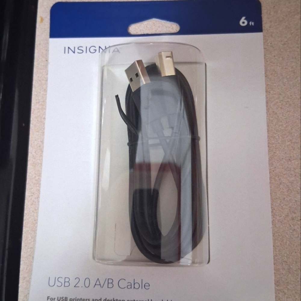 Insignia USB 2.0 A/B Cable